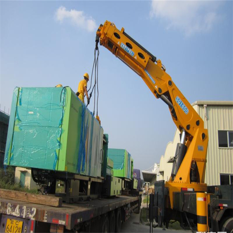 阳新100吨折臂吊出租大概多少钱