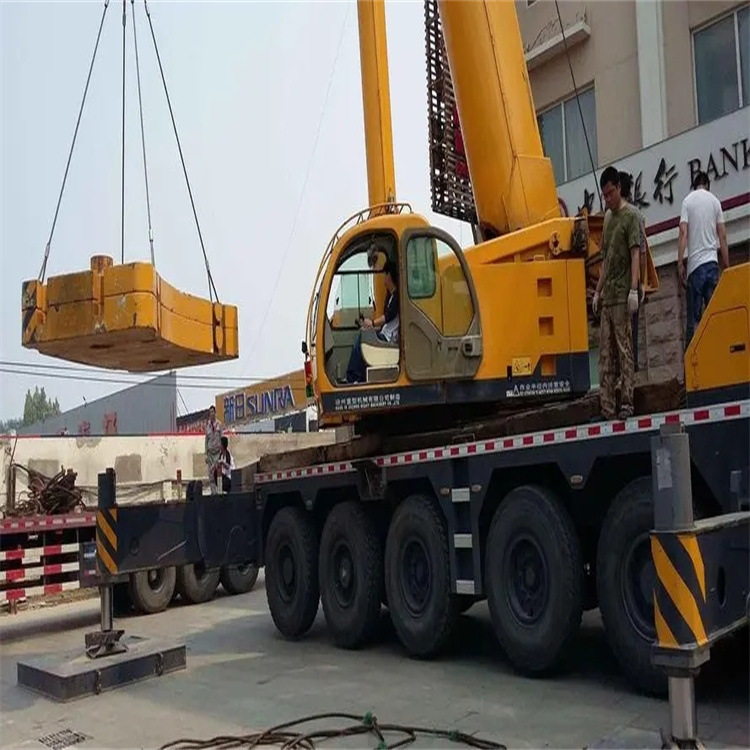 阳新当地吊车出租|机器吊装|75吨|工厂搬迁服务