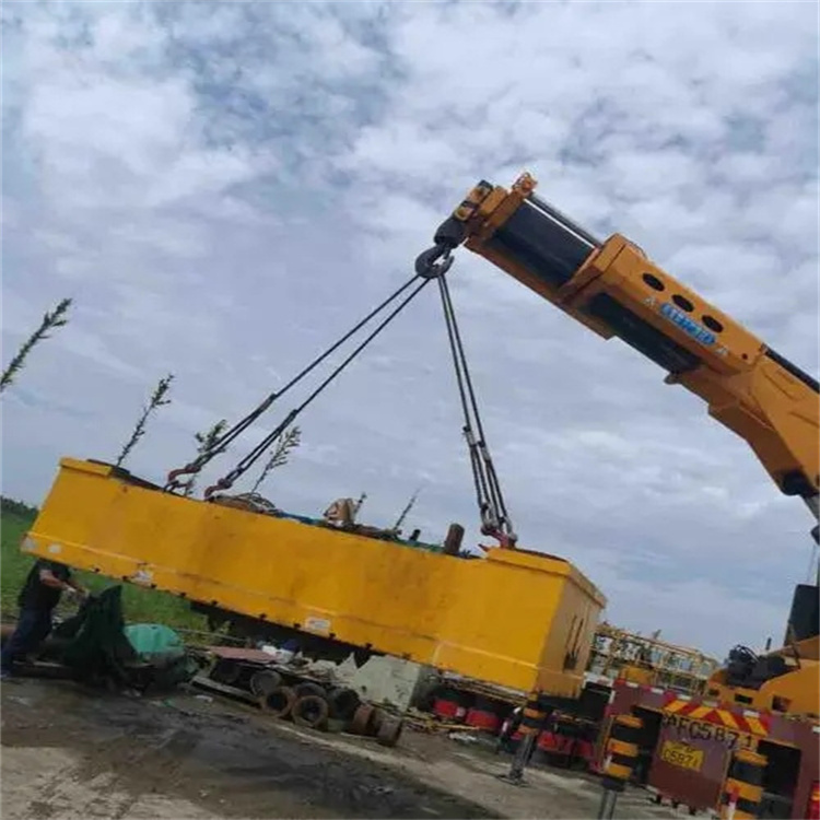 阳新随车吊吊集装箱怎么吊