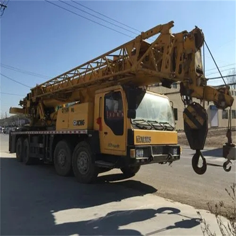 阳新哪里有专业吊车出租